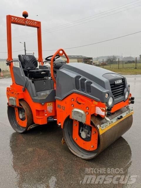 Hamm HD 12 VV Tandemové válce