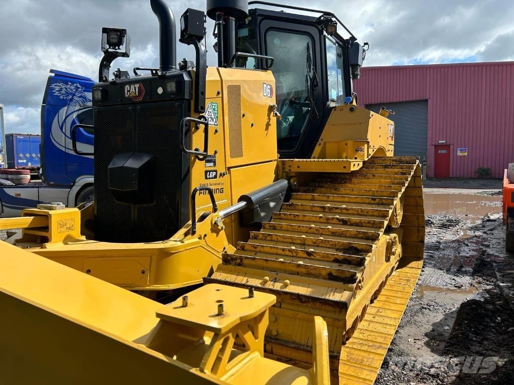 CAT D 6 LGP Pásové dozery