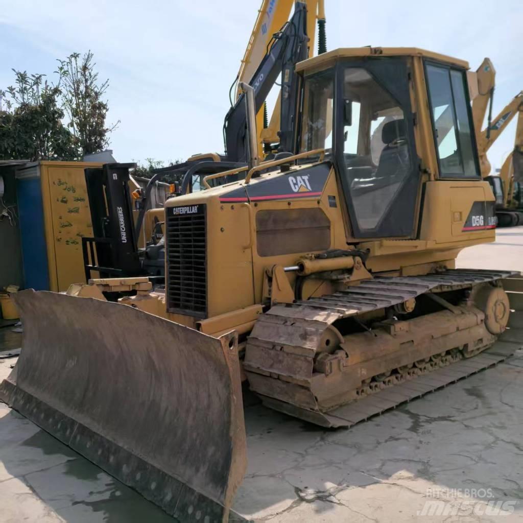 CAT D 5 G LGP Pásové dozery