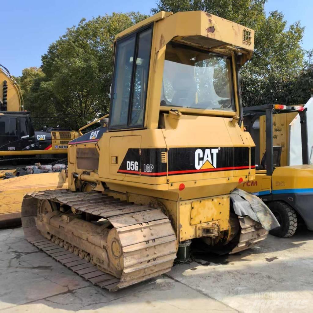 CAT D 5 G LGP Pásové dozery
