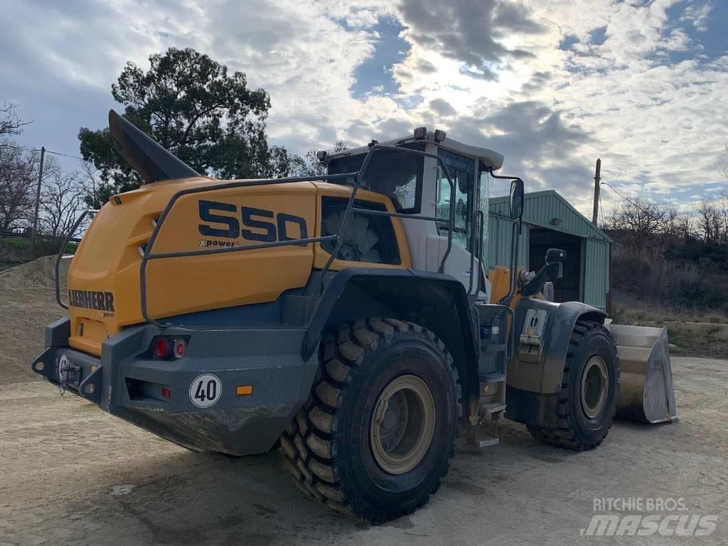 Liebherr L550 Xpower Kolové nakladače