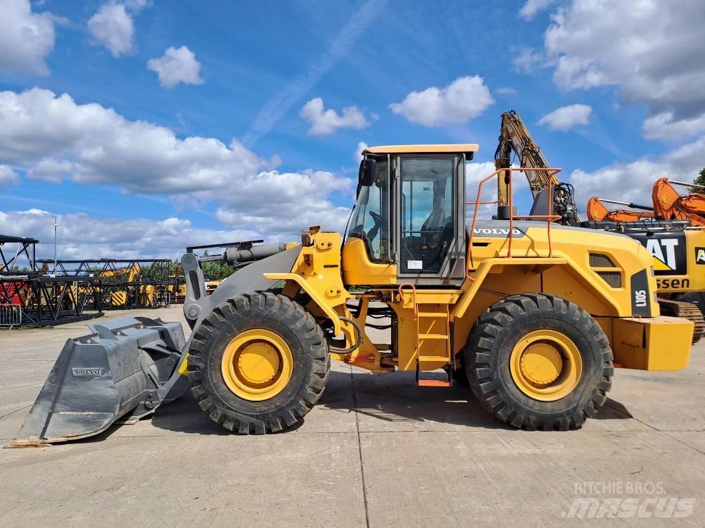 Volvo L105 Kolové nakladače