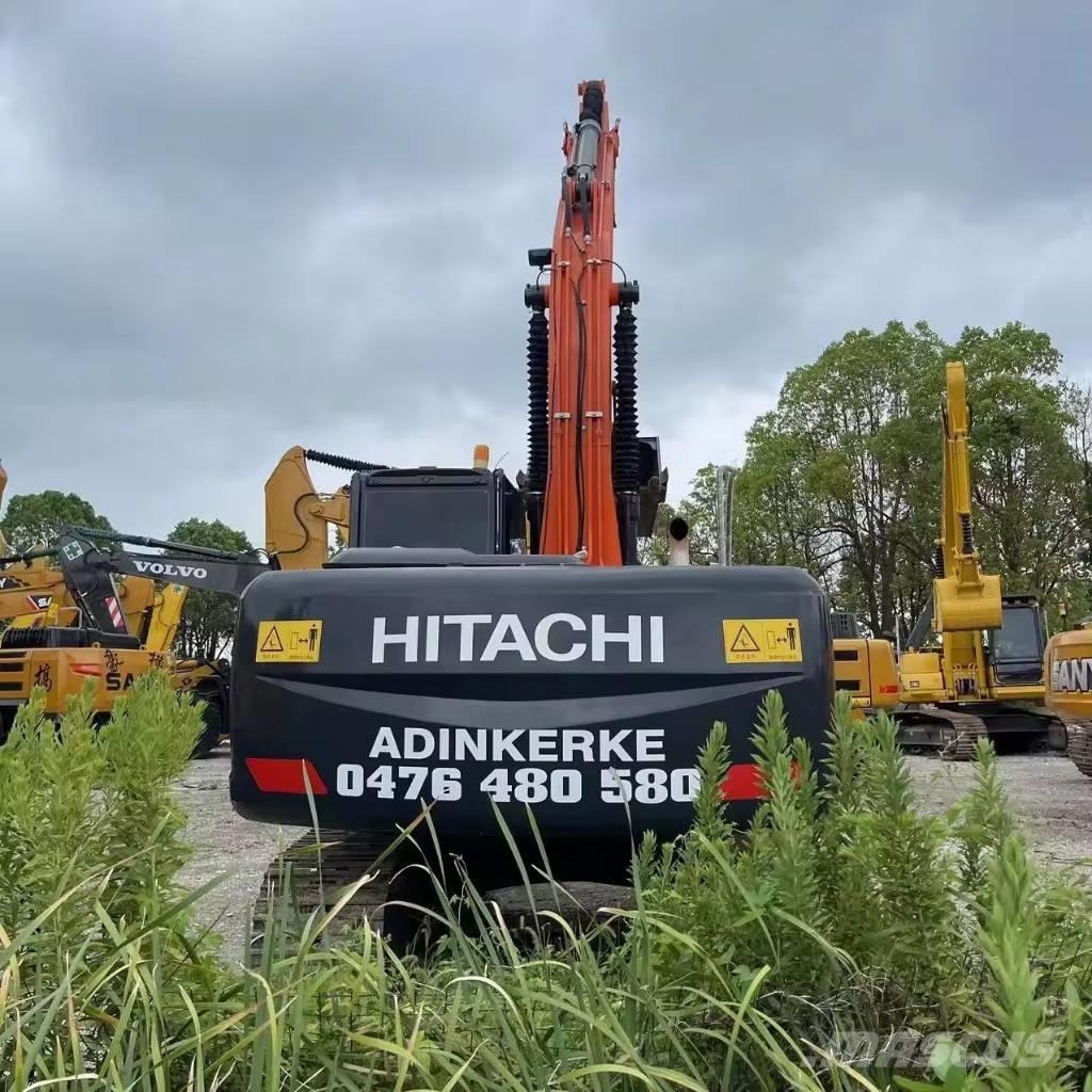 Hitachi ZX 200 Pásová rýpadla