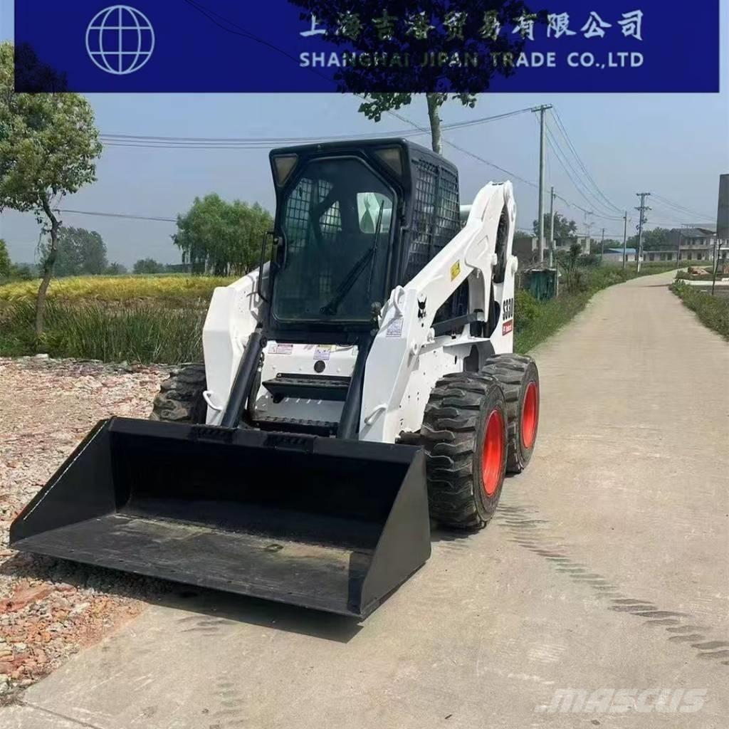 Bobcat S 330 Smykem řízené nakladače