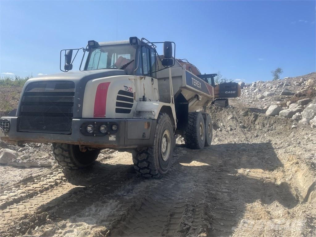 Terex TA 30 Kloubové dempry