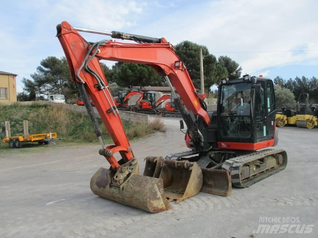 Kubota KX 080-4 Midi rýpadla 7t - 12t