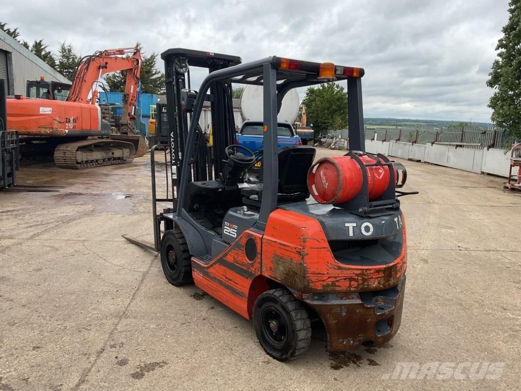 Toyota 02-FGF25 LPG vozíky