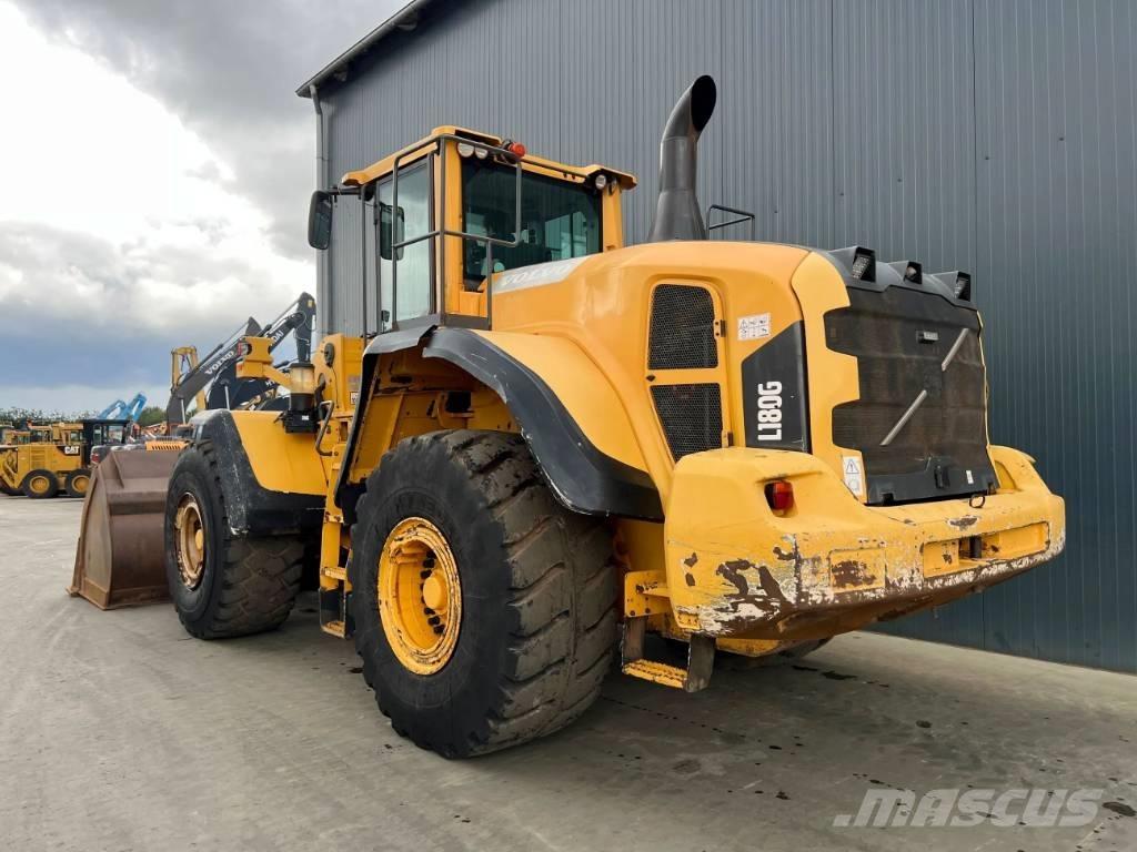 Volvo L180G Kolové nakladače