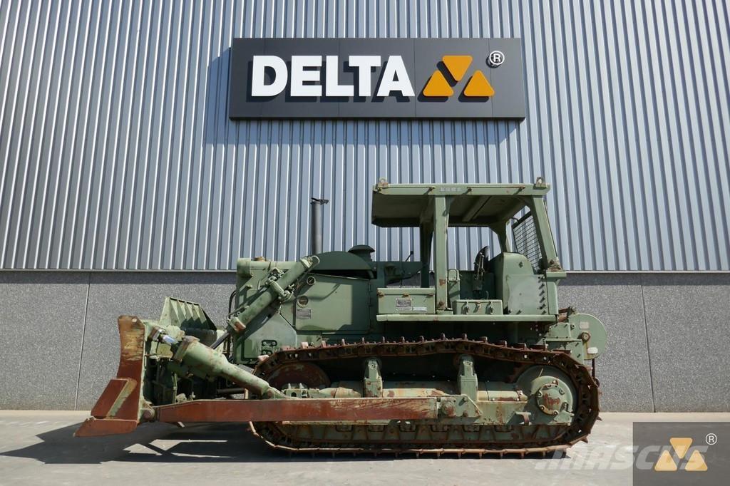 CAT D7F Ex-army Pásové dozery
