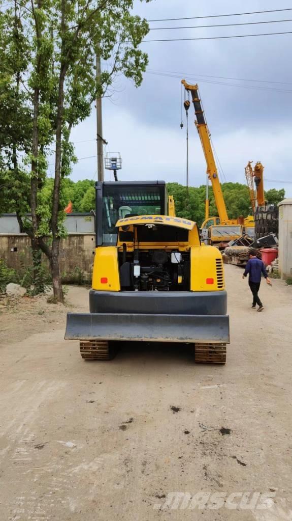 Komatsu 56 Pásová rýpadla