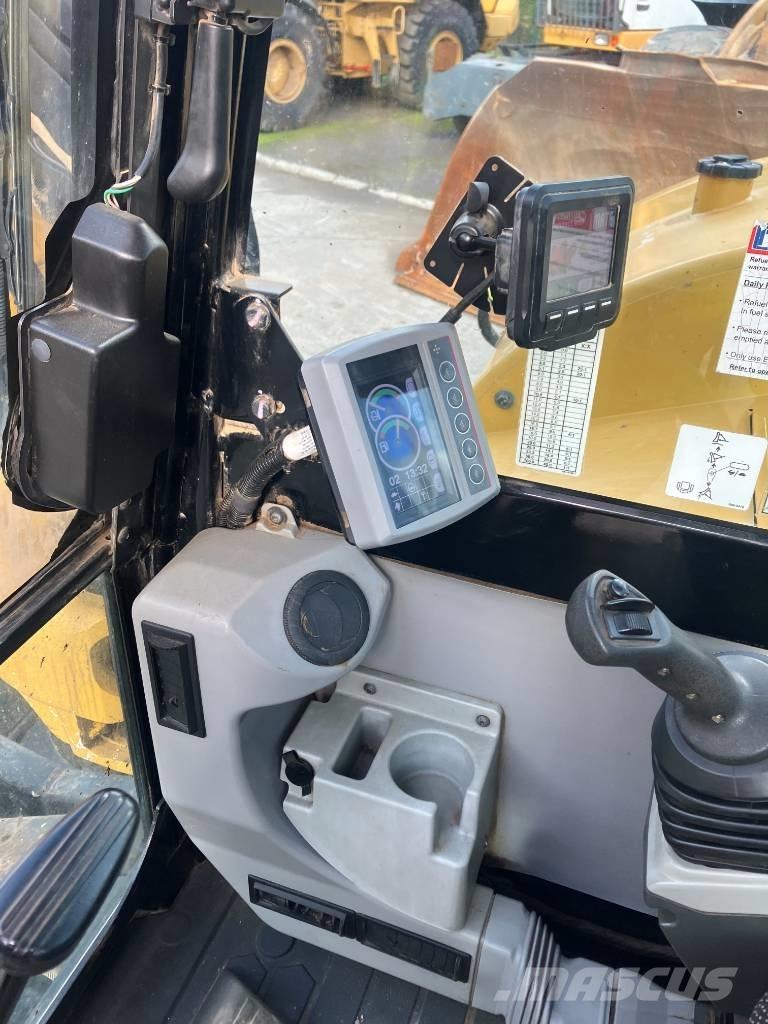 CAT 308 E 2 CR Midi rýpadla 7t - 12t