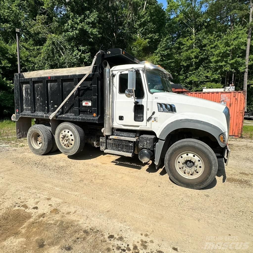 Mack GR 42 F9 Sklápěče