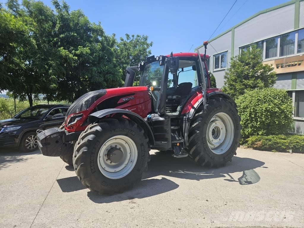 Valtra T 195 Active Traktory