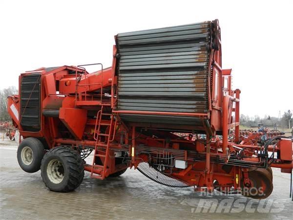 Grimme 1500 Bramborové kombajny / sklízeče