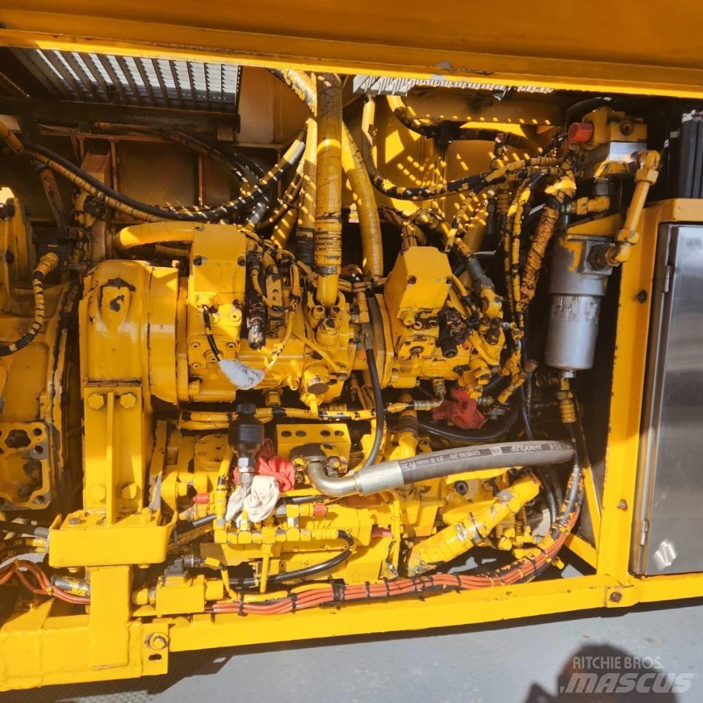 Liebherr LTM 1400 Univerzální terénní jeřáby
