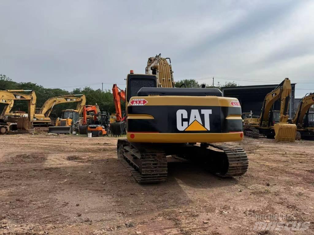 CAT 320 B L Pásová rýpadla