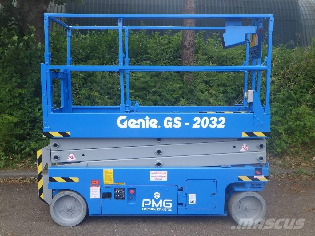 Genie GS2032 Nůžková zvedací plošina