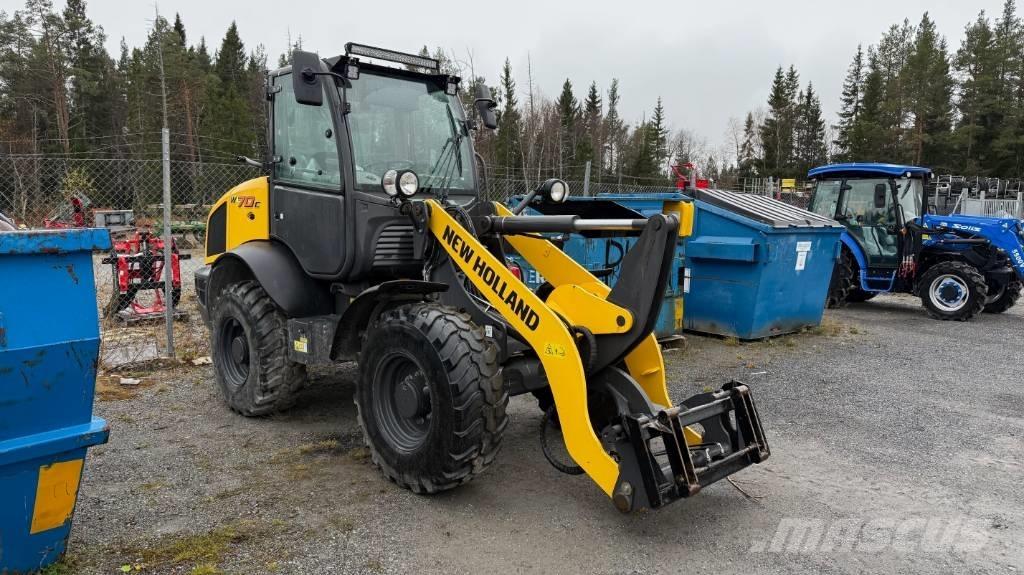 New Holland W70C Kolové nakladače