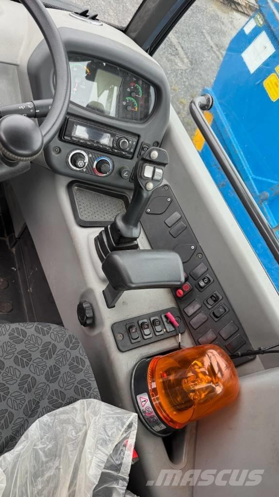 New Holland W70C Kolové nakladače