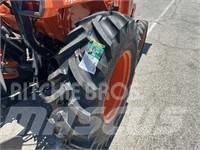 Kubota L2850 Traktory