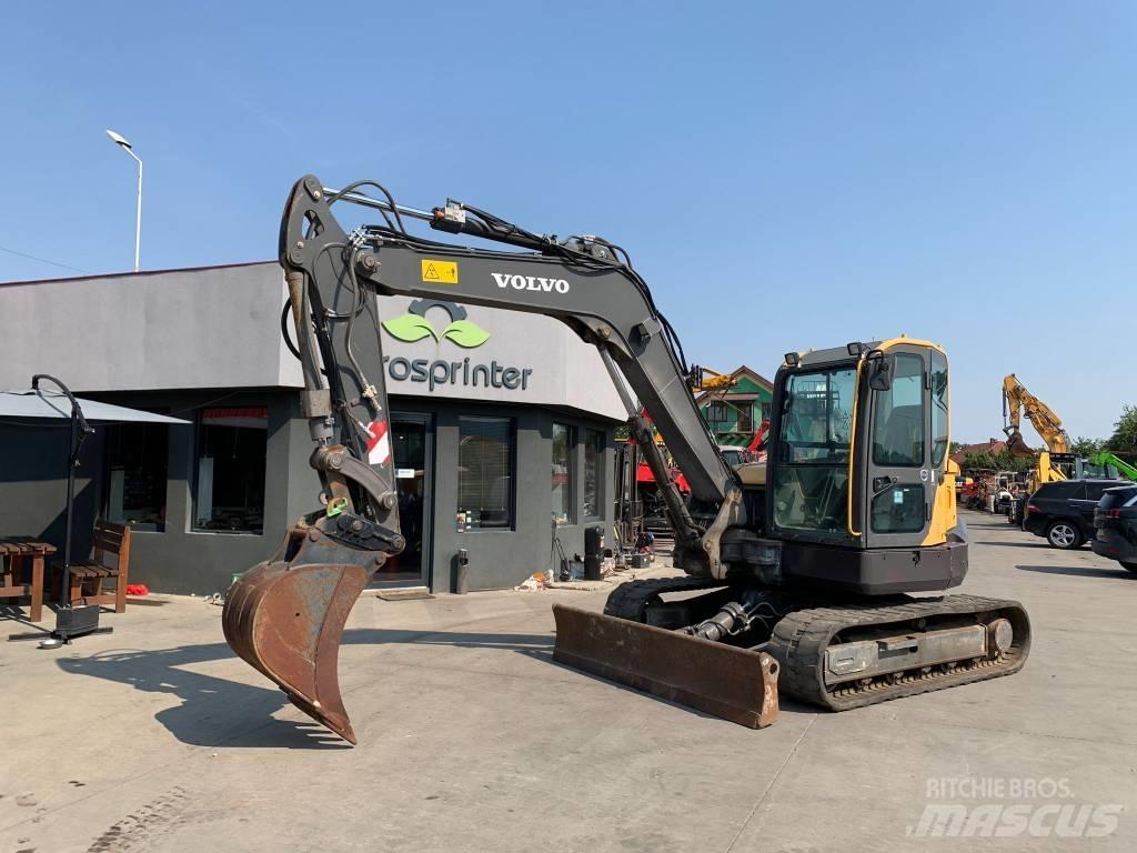 Volvo ECR 88 D Midi rýpadla 7t - 12t
