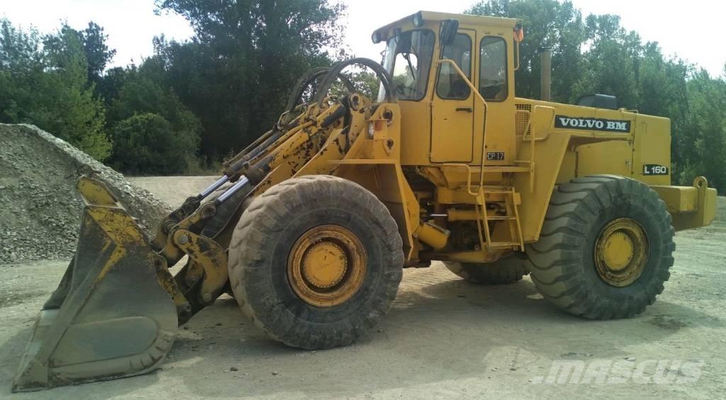 Volvo L 160 Kolové nakladače