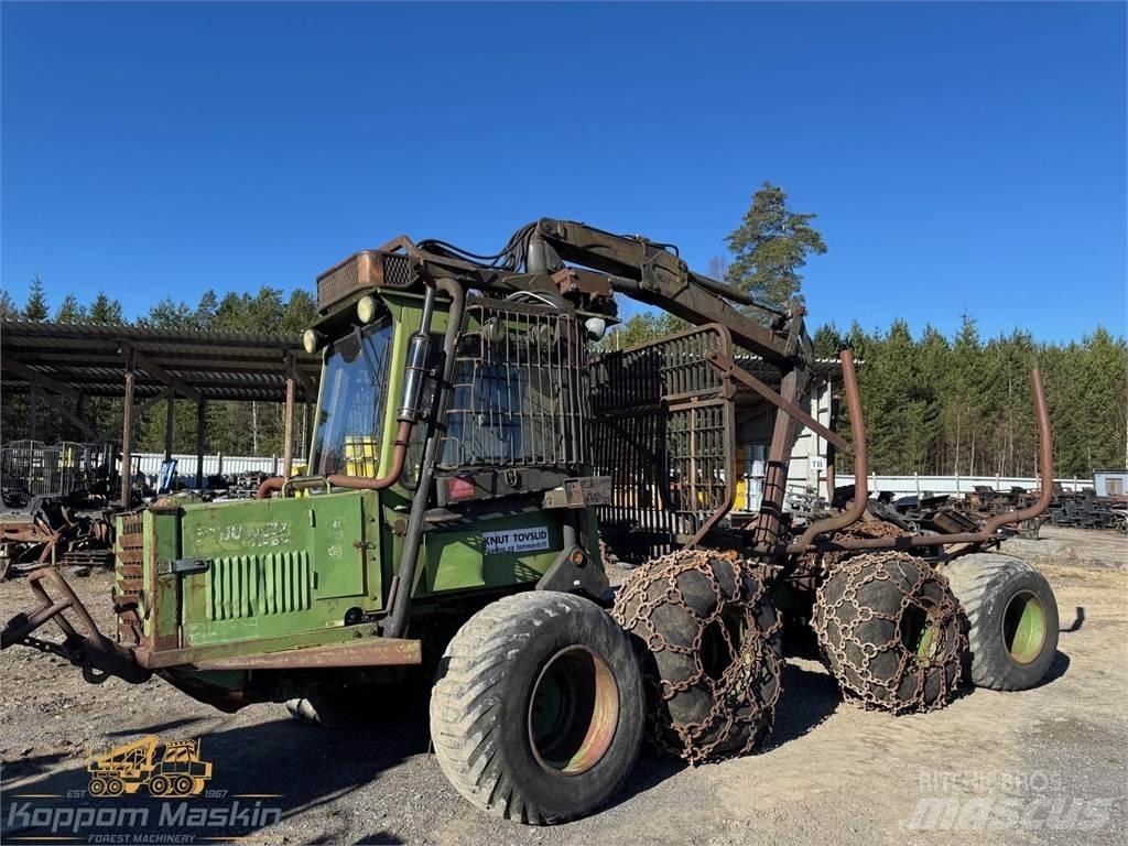Ösa 578 Vyvážecí traktory