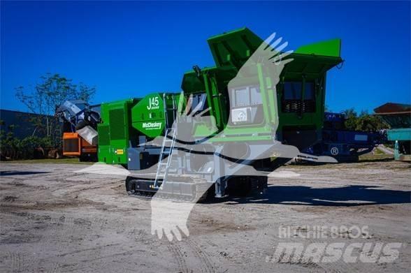 McCloskey J45 Drtící zařízení