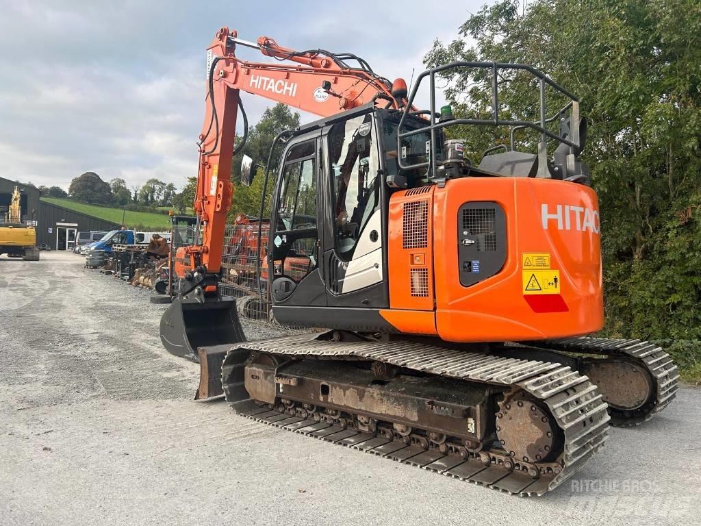 Hitachi ZX 135 US-6 Pásová rýpadla
