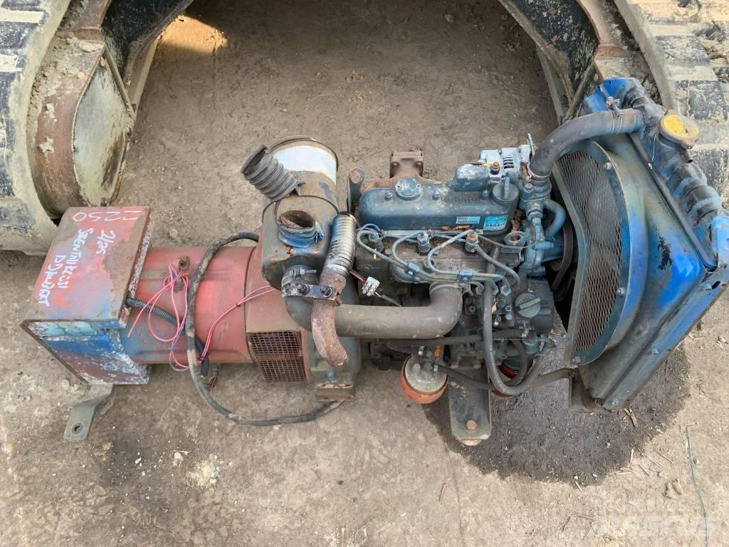 Kubota D 905E ENGINE Motory