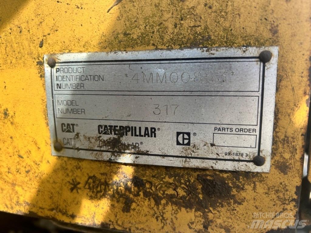 CAT 317 Pásová rýpadla