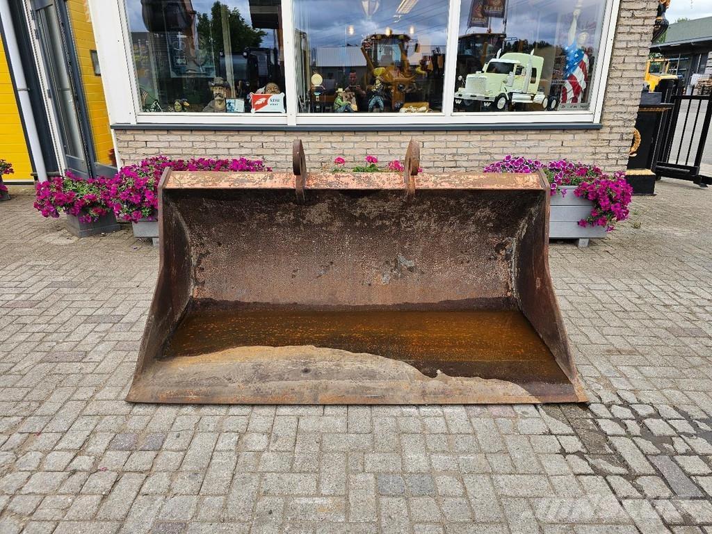  Onbekend Slotenbak Lopaty