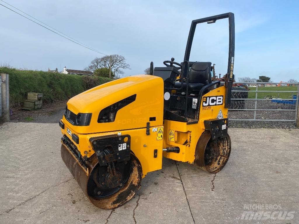 JCB VMT 260-120 Tandemové válce