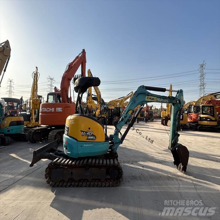 Kubota 30 Pásová rýpadla