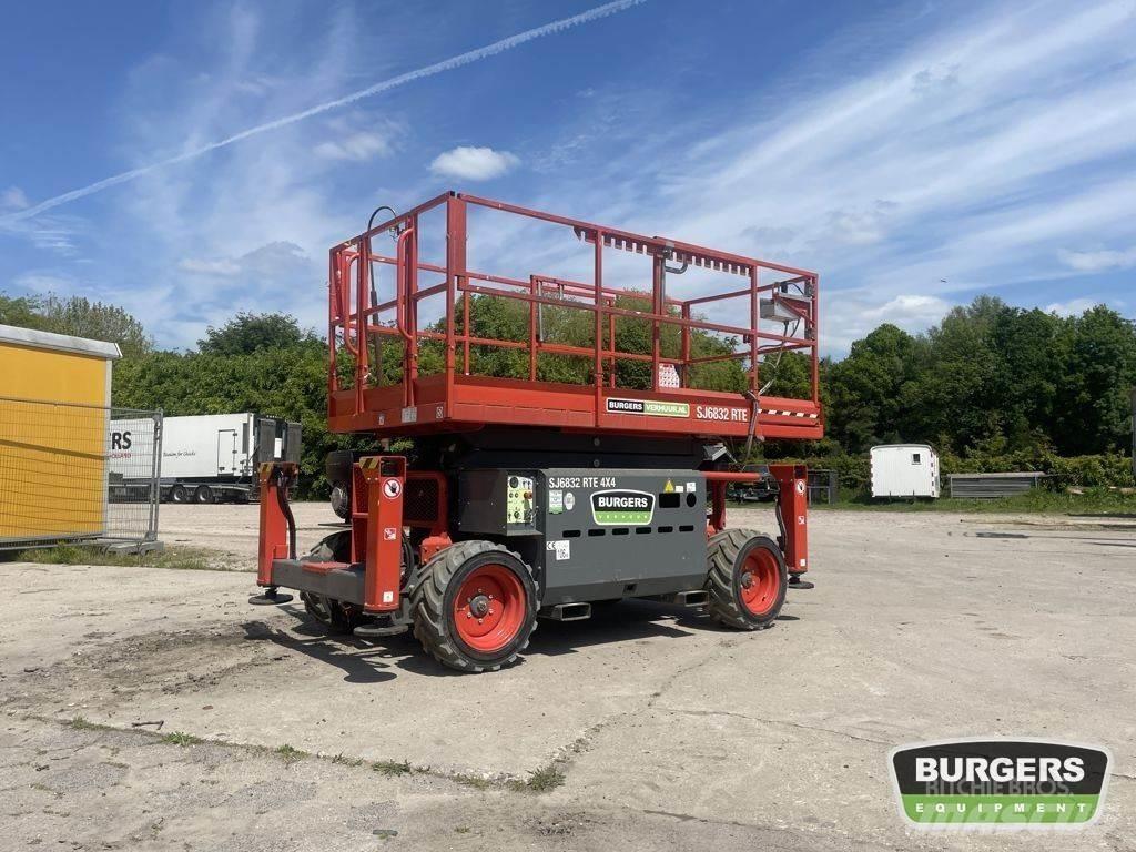 SkyJack SJ6832 RTE Nůžková zvedací plošina