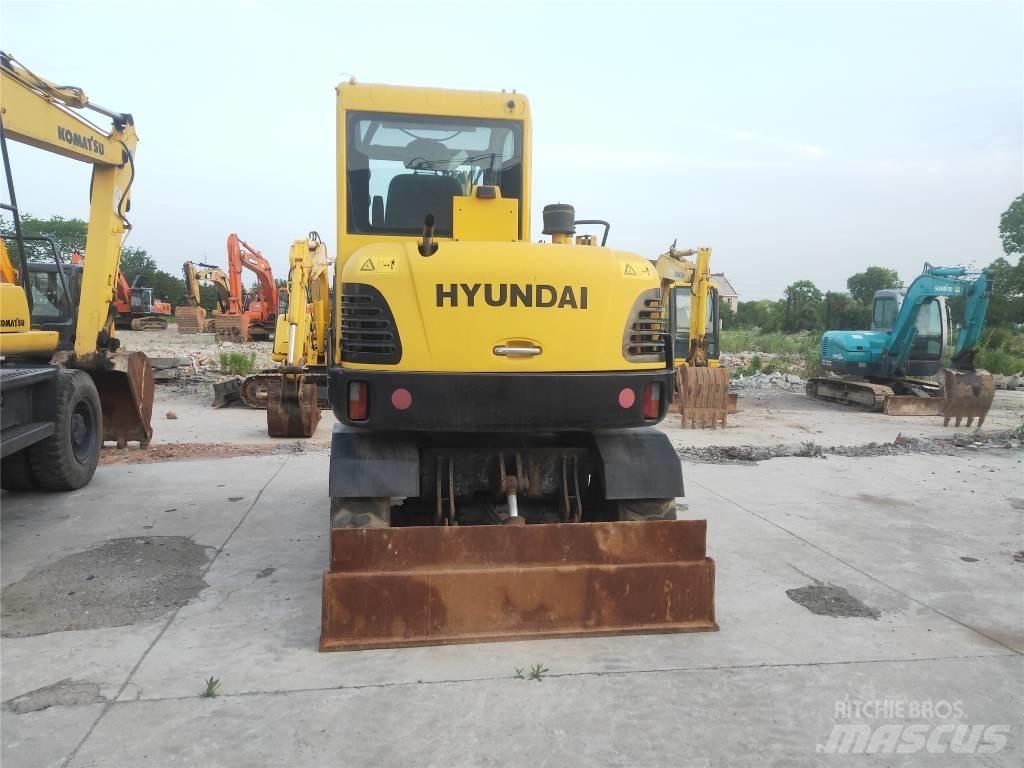 Hyundai R60W-7 Kolová rýpadla