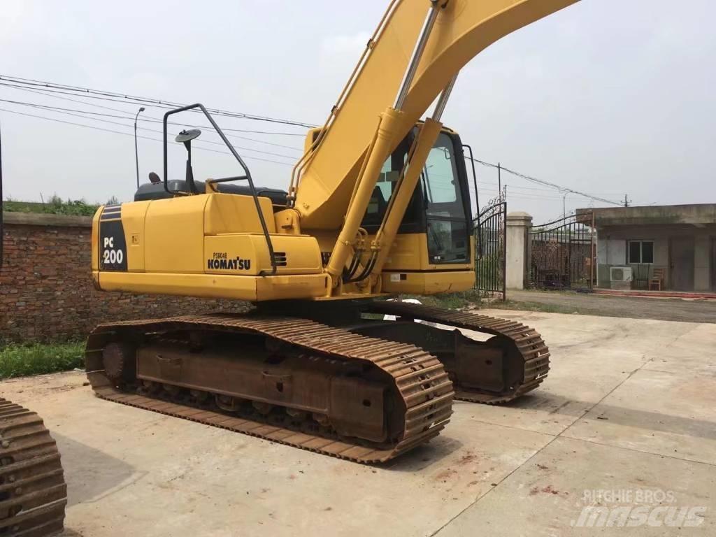 Komatsu pc200-8 Pásová rýpadla