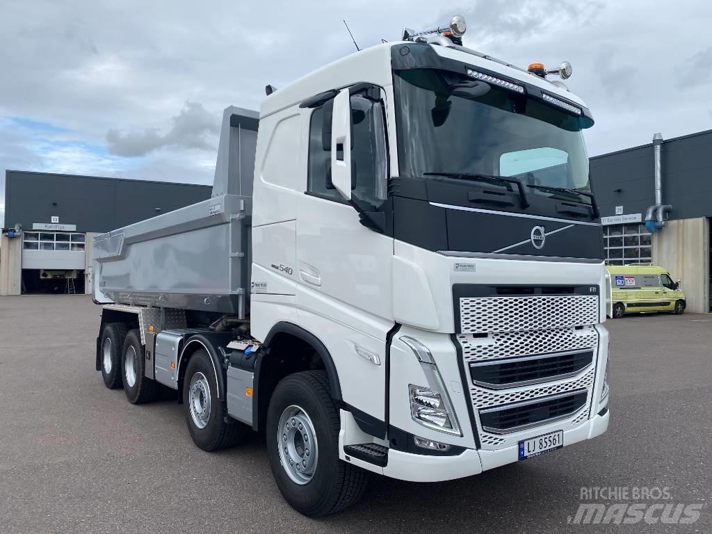 Volvo FH540 8x4 Sklápěče