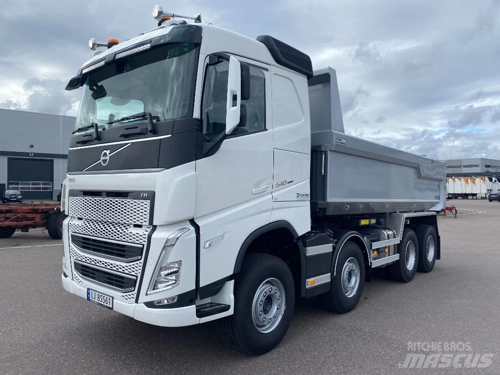 Volvo FH540 8x4 Sklápěče