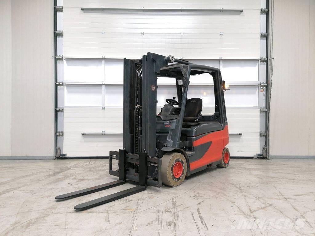 Linde E25L-01 Akumulátorové vozíky
