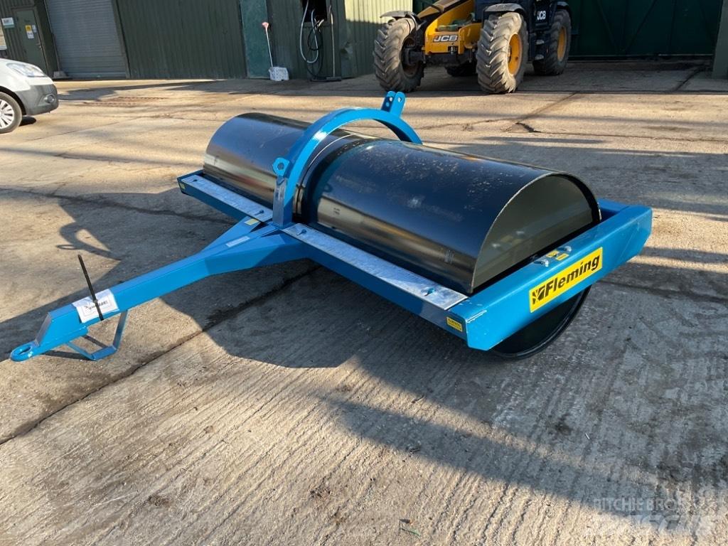 Fleming 8FT ROLLER Válce