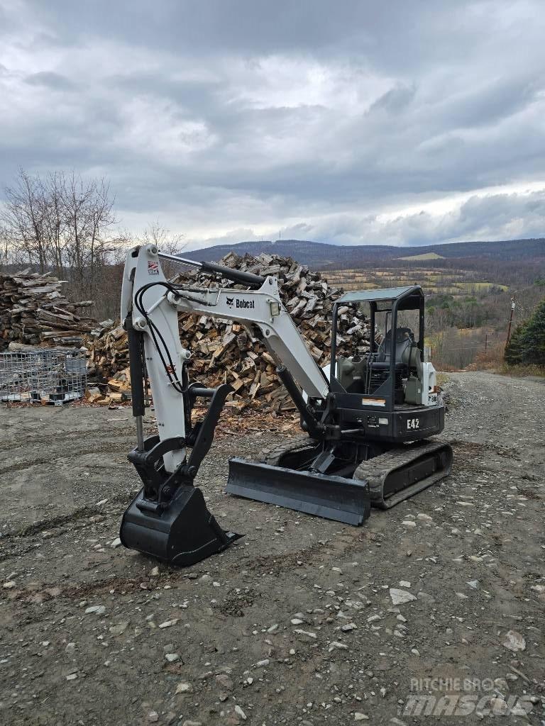 Bobcat E 42 Mini rýpadla < 7t