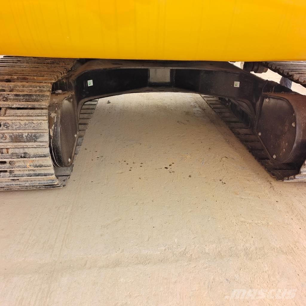 CAT 320 D2L Pásová rýpadla