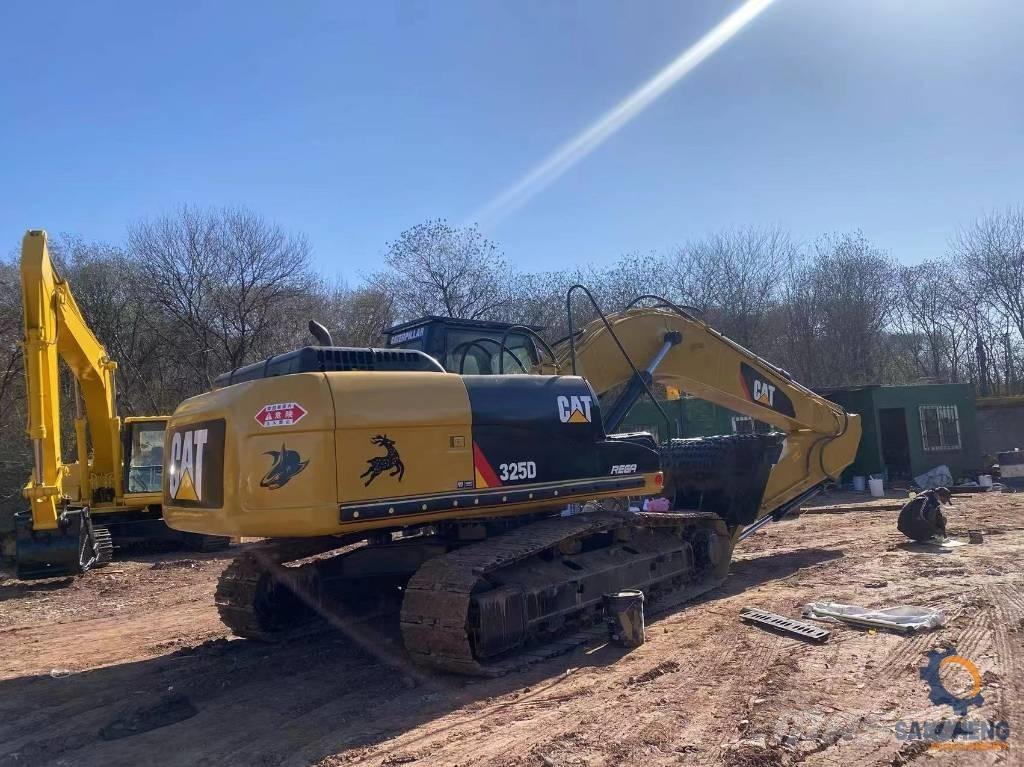 CAT 325 D Pásová rýpadla