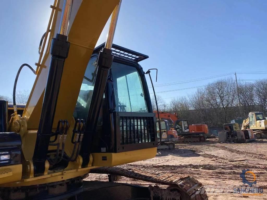 CAT 325 D Pásová rýpadla