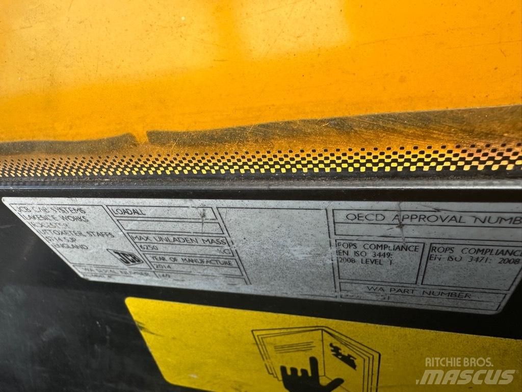 JCB 520-40 Teleskopické manipulátory
