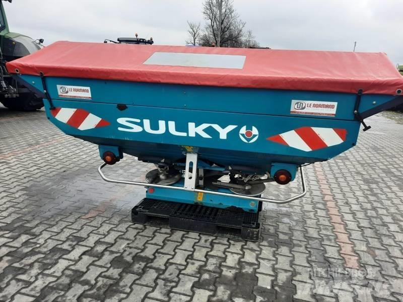 Sulky DX 30 Rozmetadla chlévské mrvy