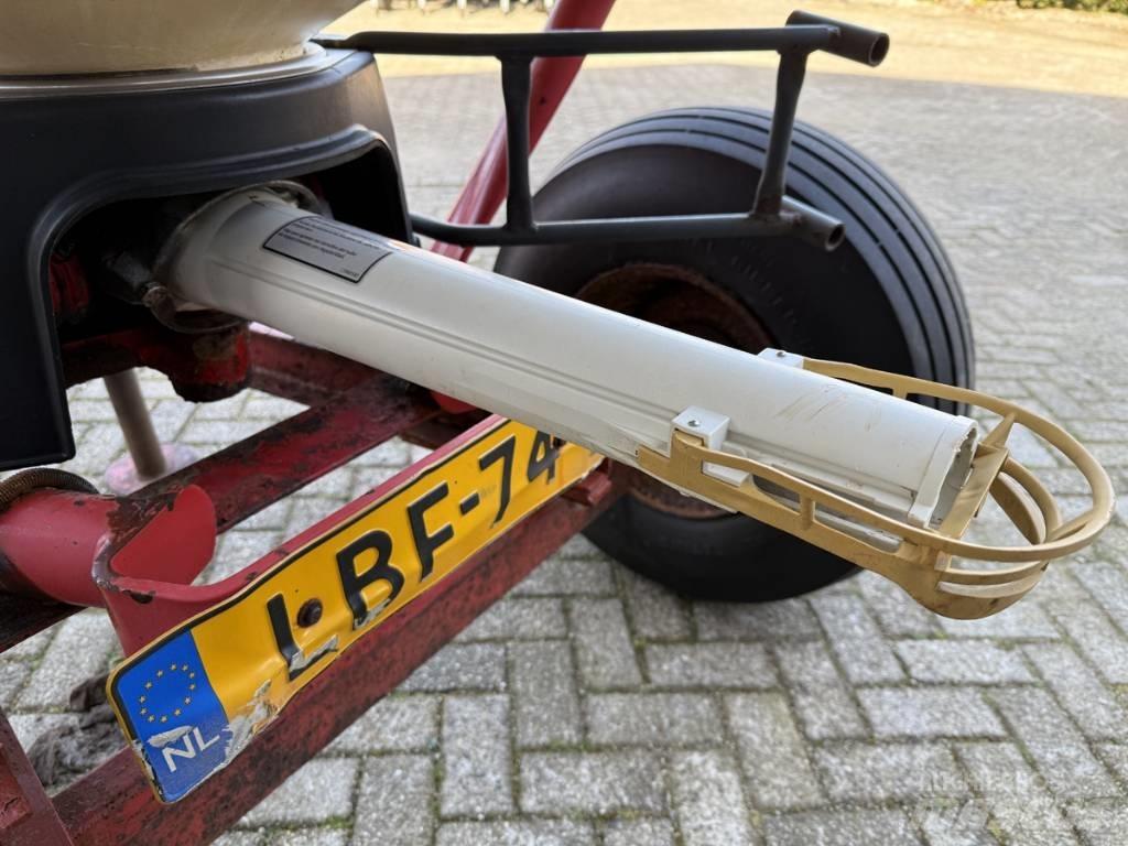 Vicon KMS 753 Rozmetadlo minerálních hnojiv