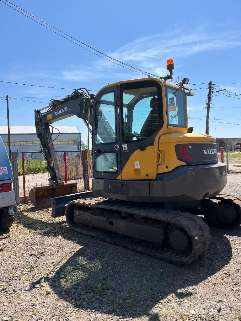 Volvo ECR88D Midi rýpadla 7t - 12t