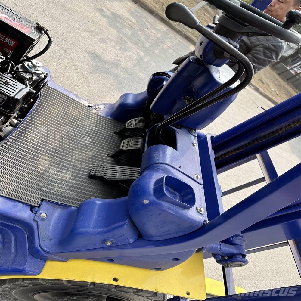 Komatsu FD30-14 Dieselové vozíky